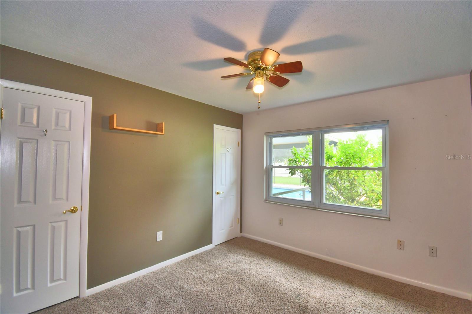 902 Crestview Dr Property Photo 46