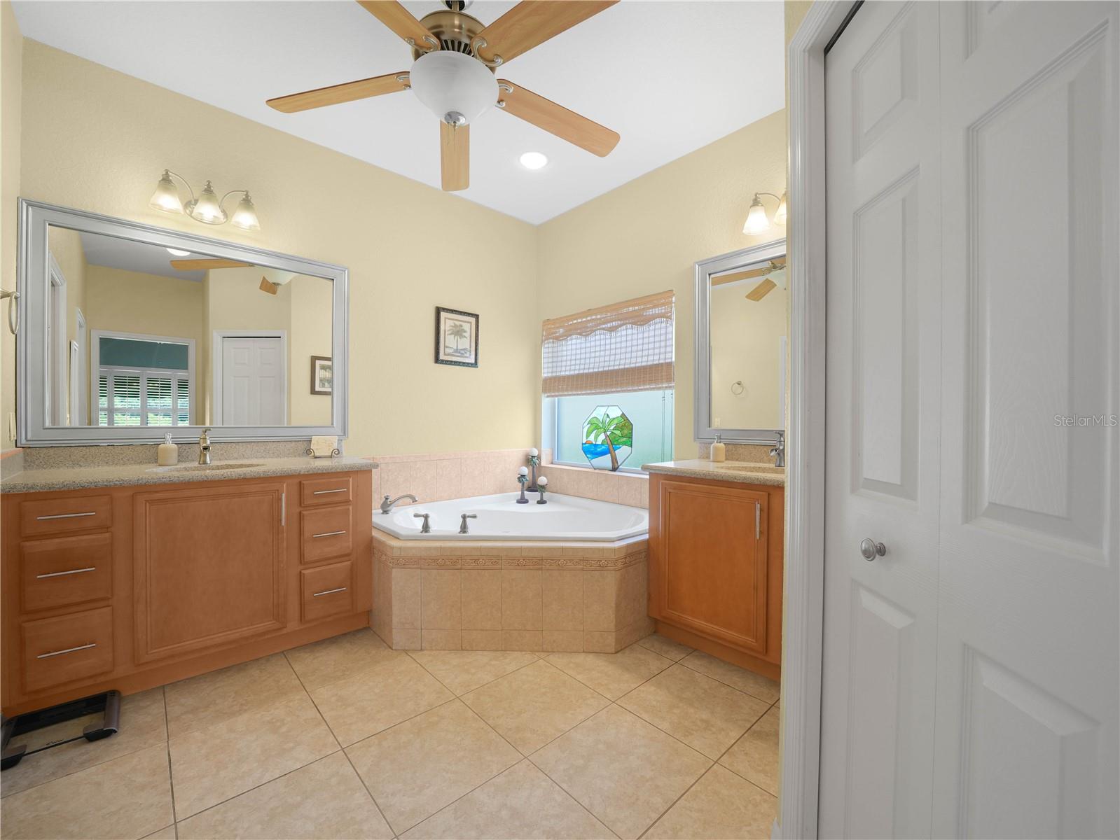 4052 Phoenician Way Property Photo 18
