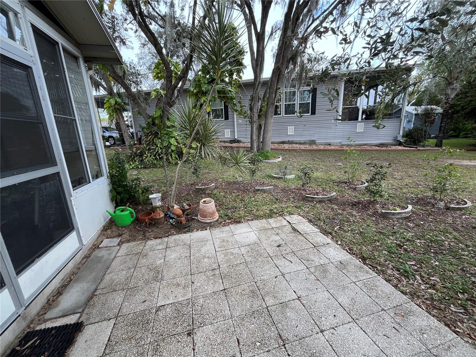 16 Grey Fox Ln Property Photo 14