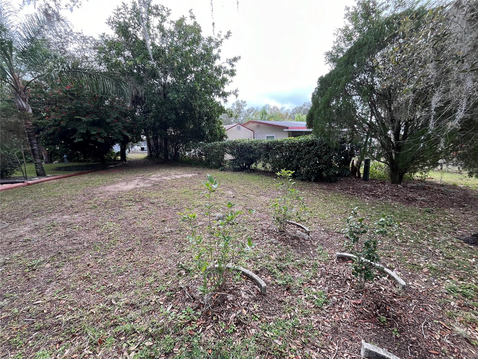 16 Grey Fox Ln Property Photo 15