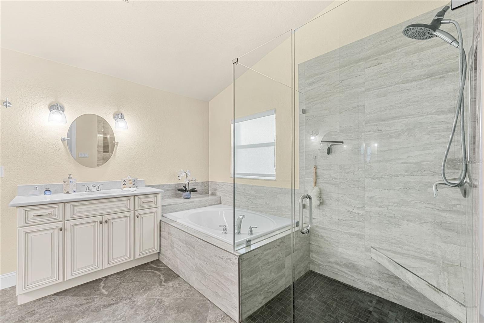 2868 Oconnell Dr Property Photo 22