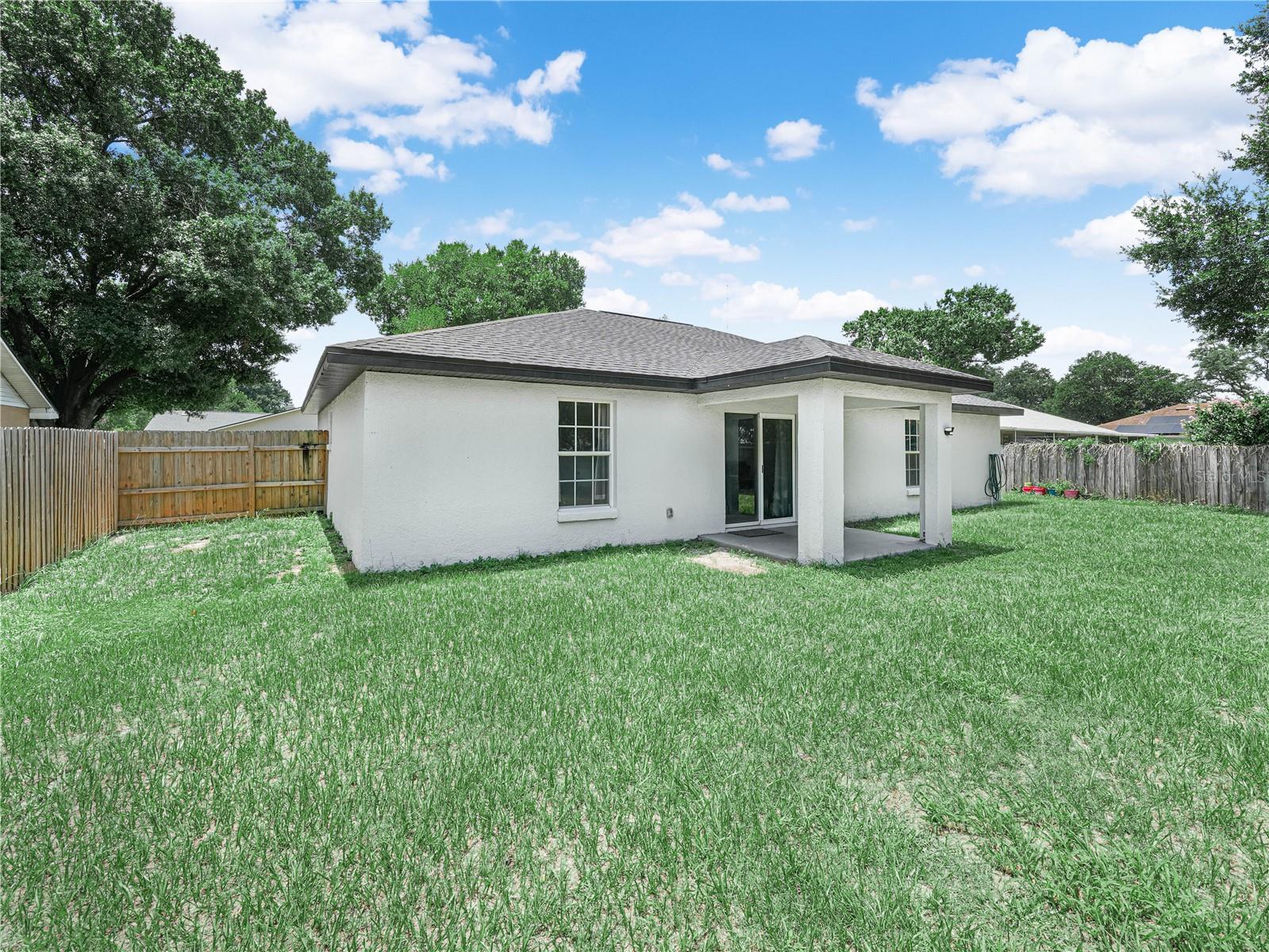 1705 Sandalwood Cir Sw Property Photo 6