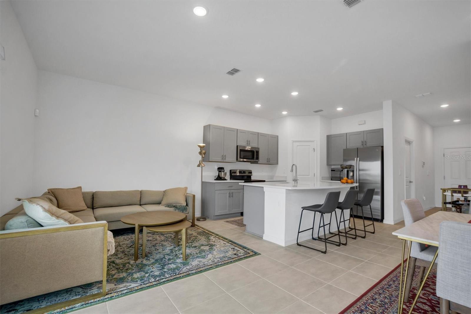 2256 Portrait Street Property Photo 15