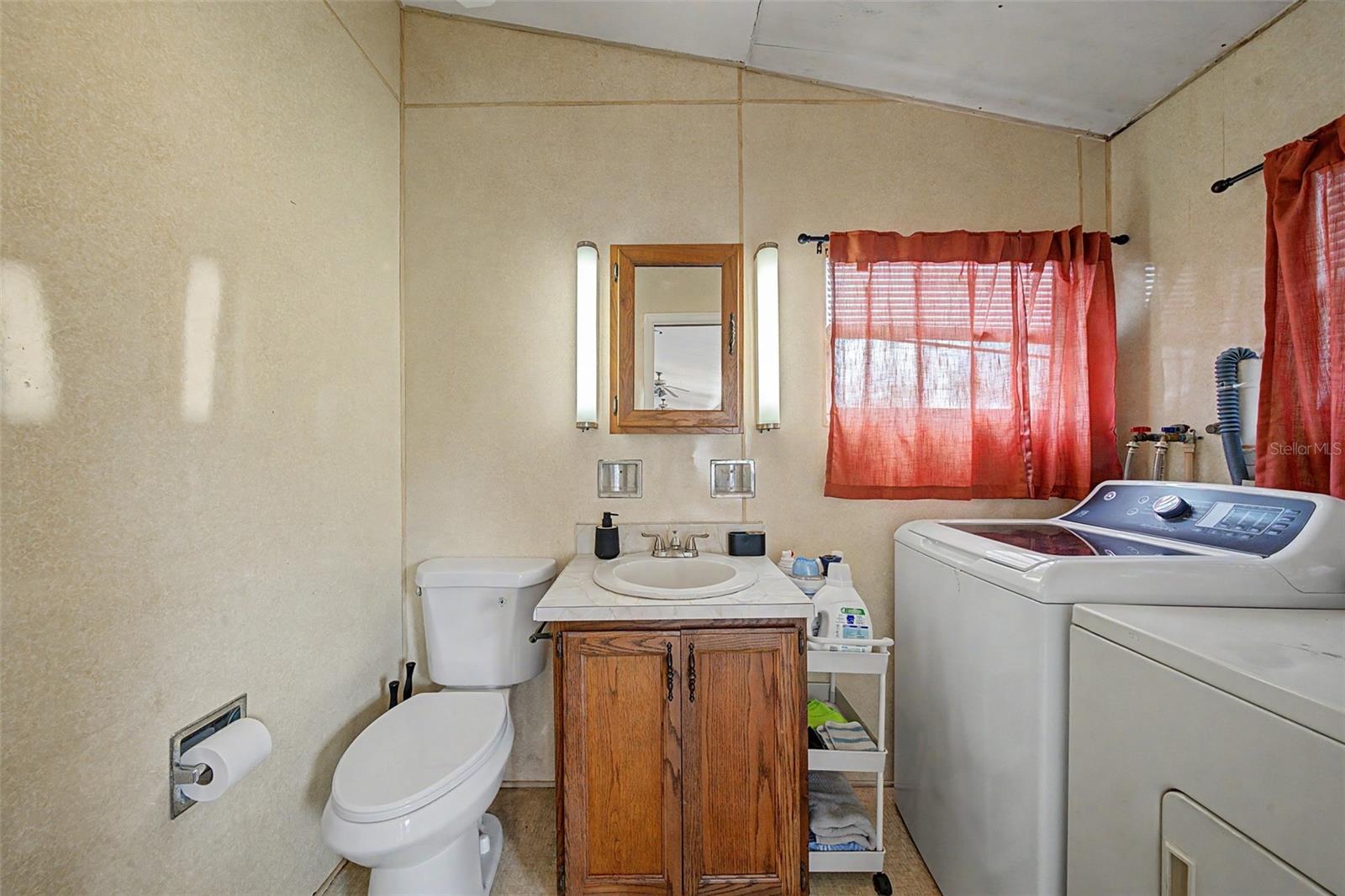 906 Whatley Ct Property Photo 35