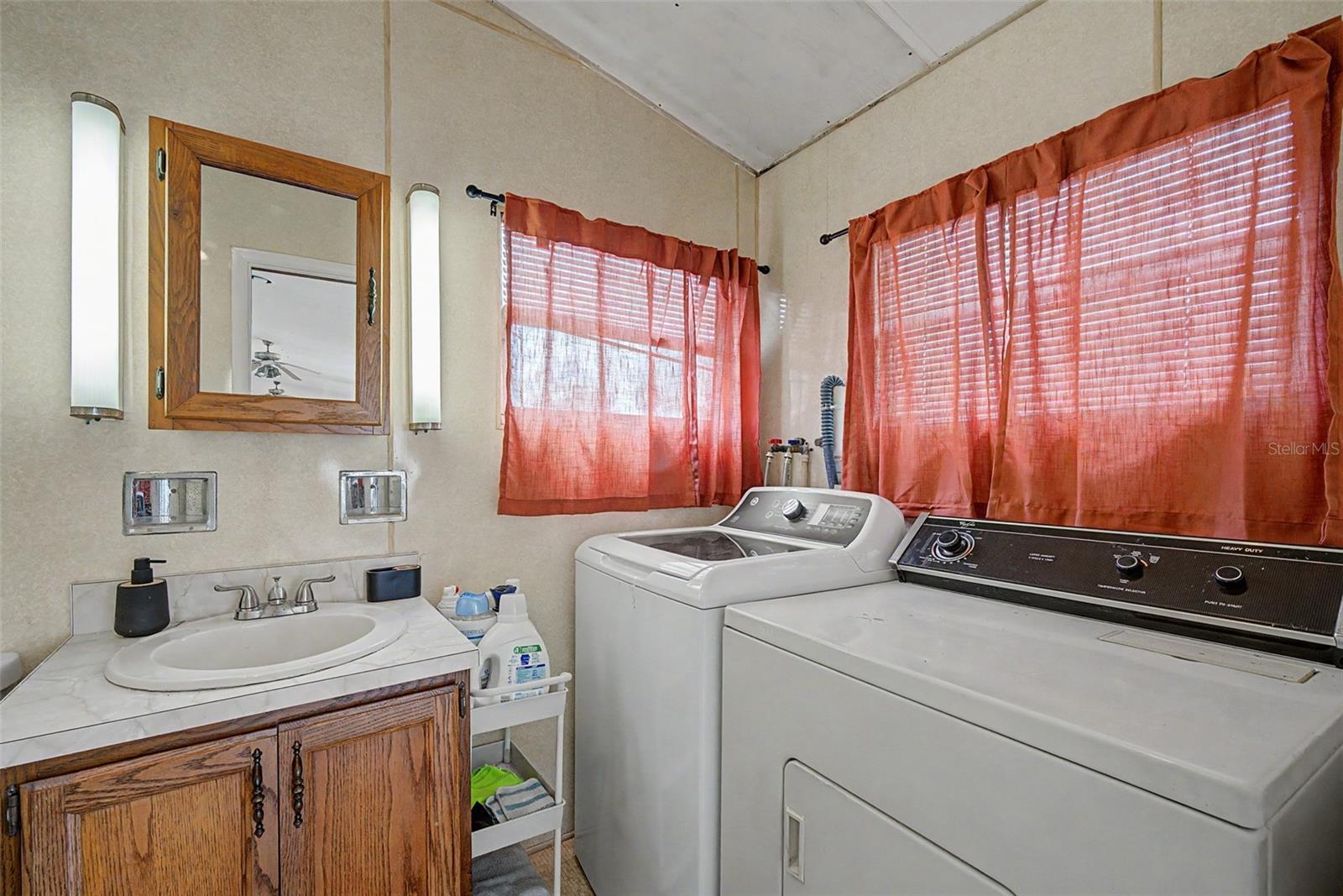 906 Whatley Ct Property Photo 36