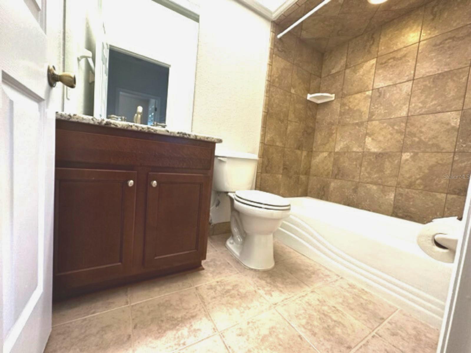 903 Eagle Pond Dr #903 Property Photo 10