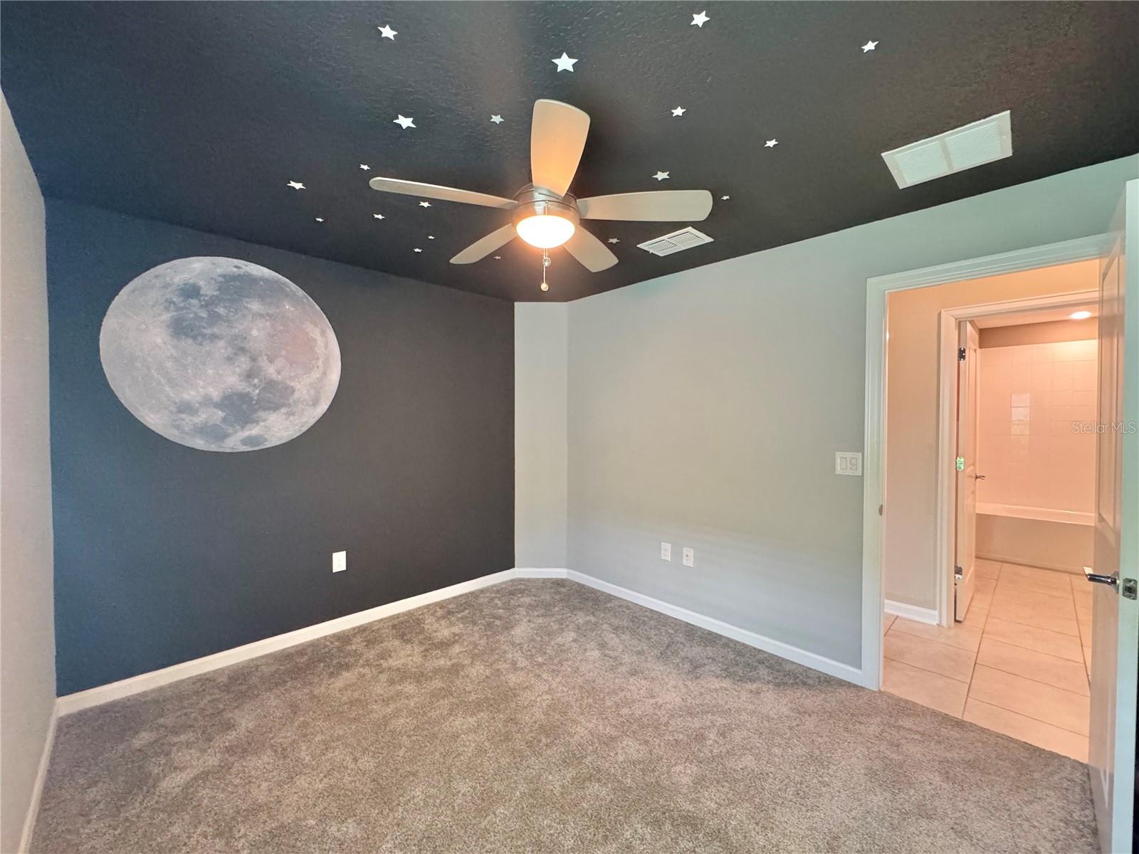 112 Pershing St Property Photo 25