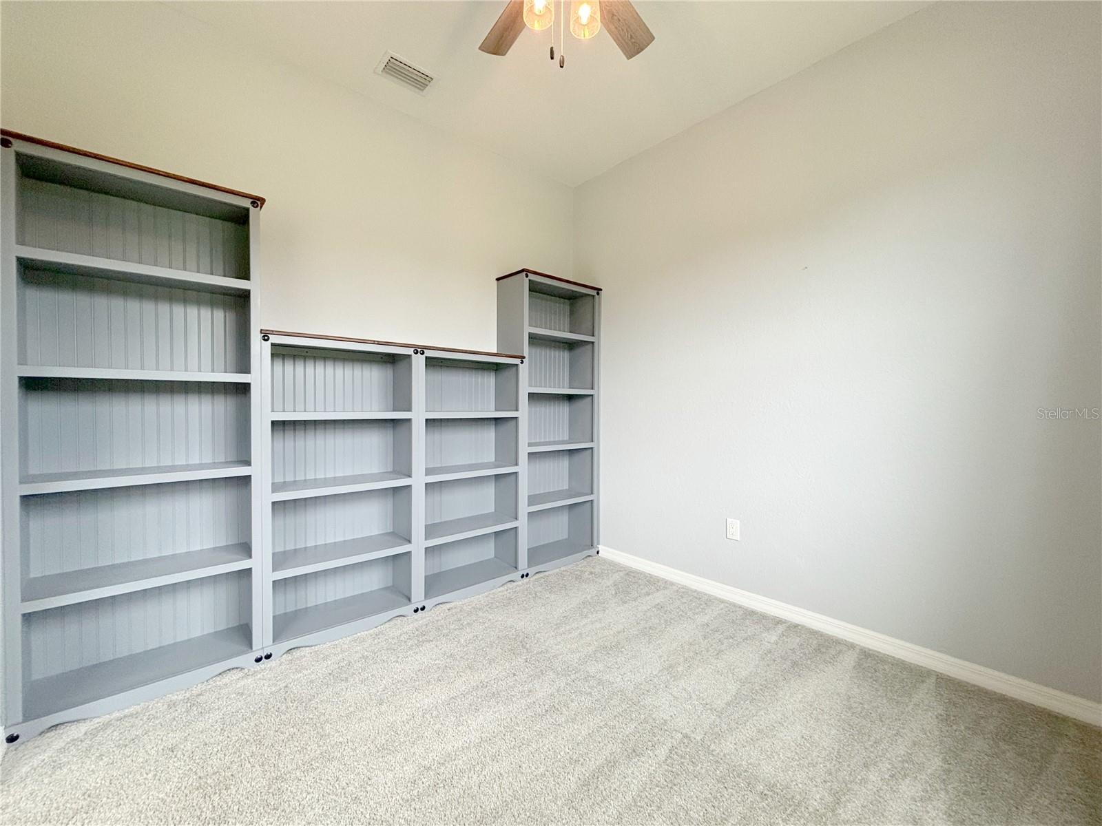 1124 Sawgrass Dr Property Photo 15