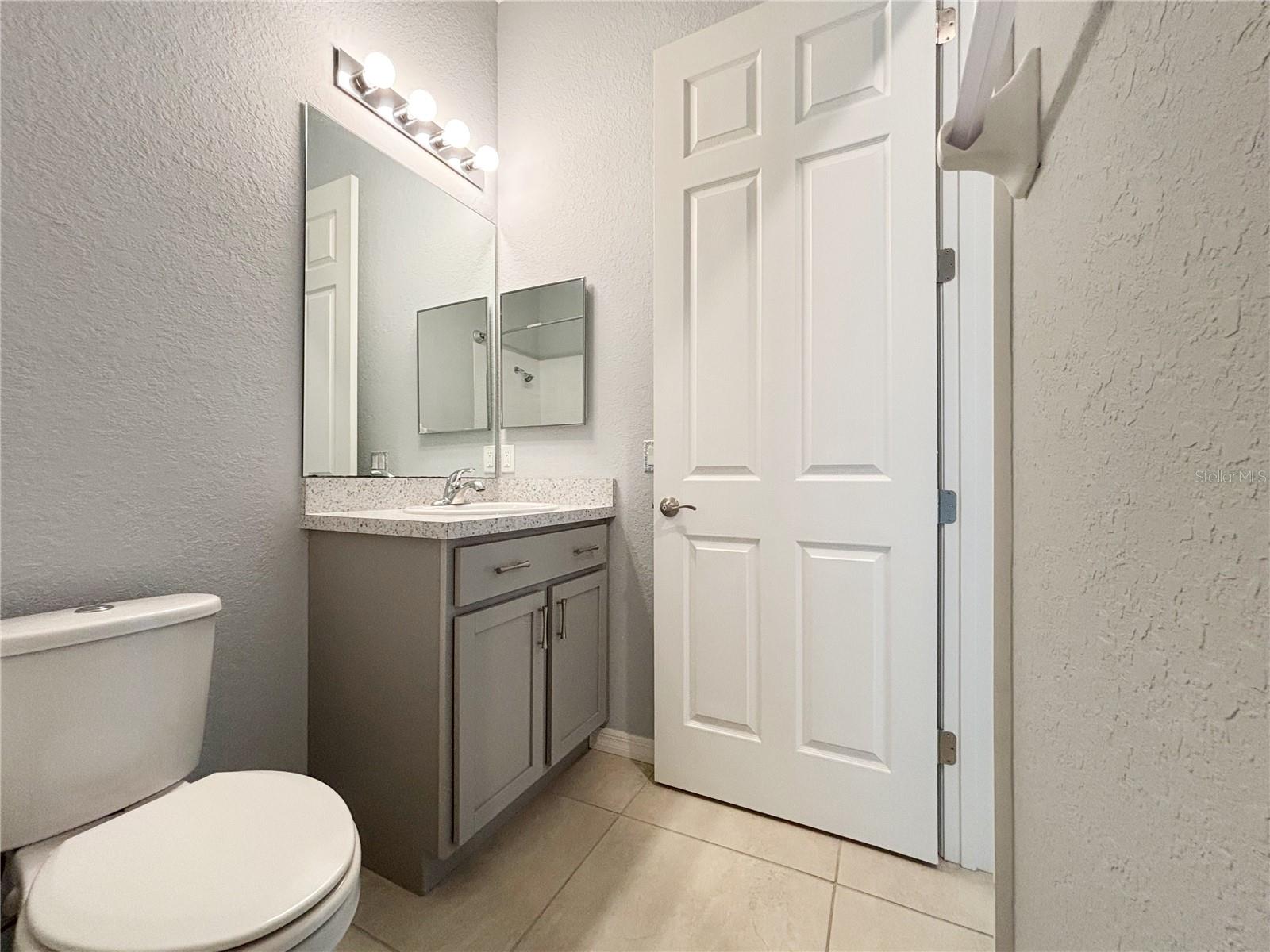 1124 Sawgrass Dr Property Photo 23