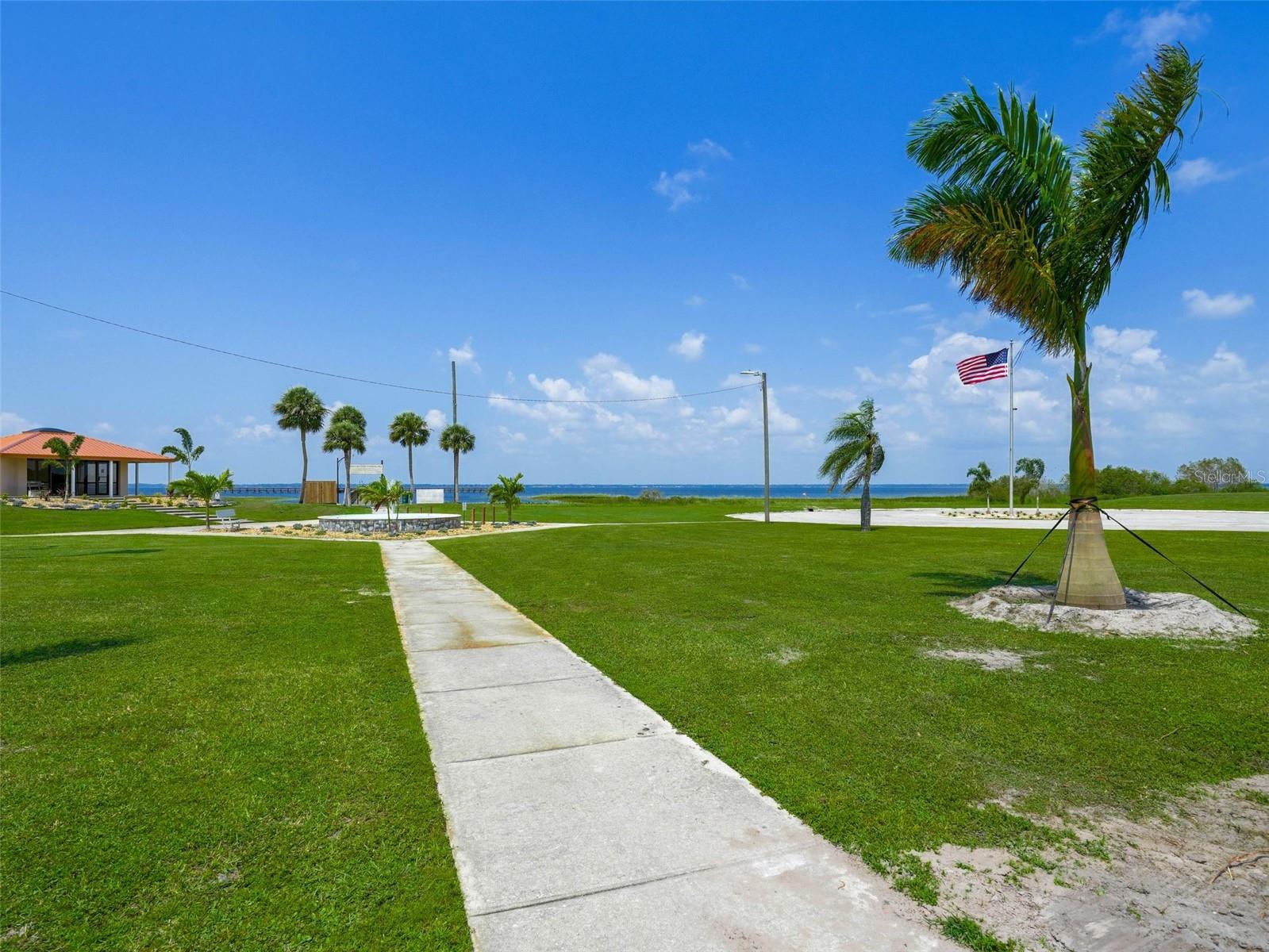 Coral Gables Dr Property Photo 34