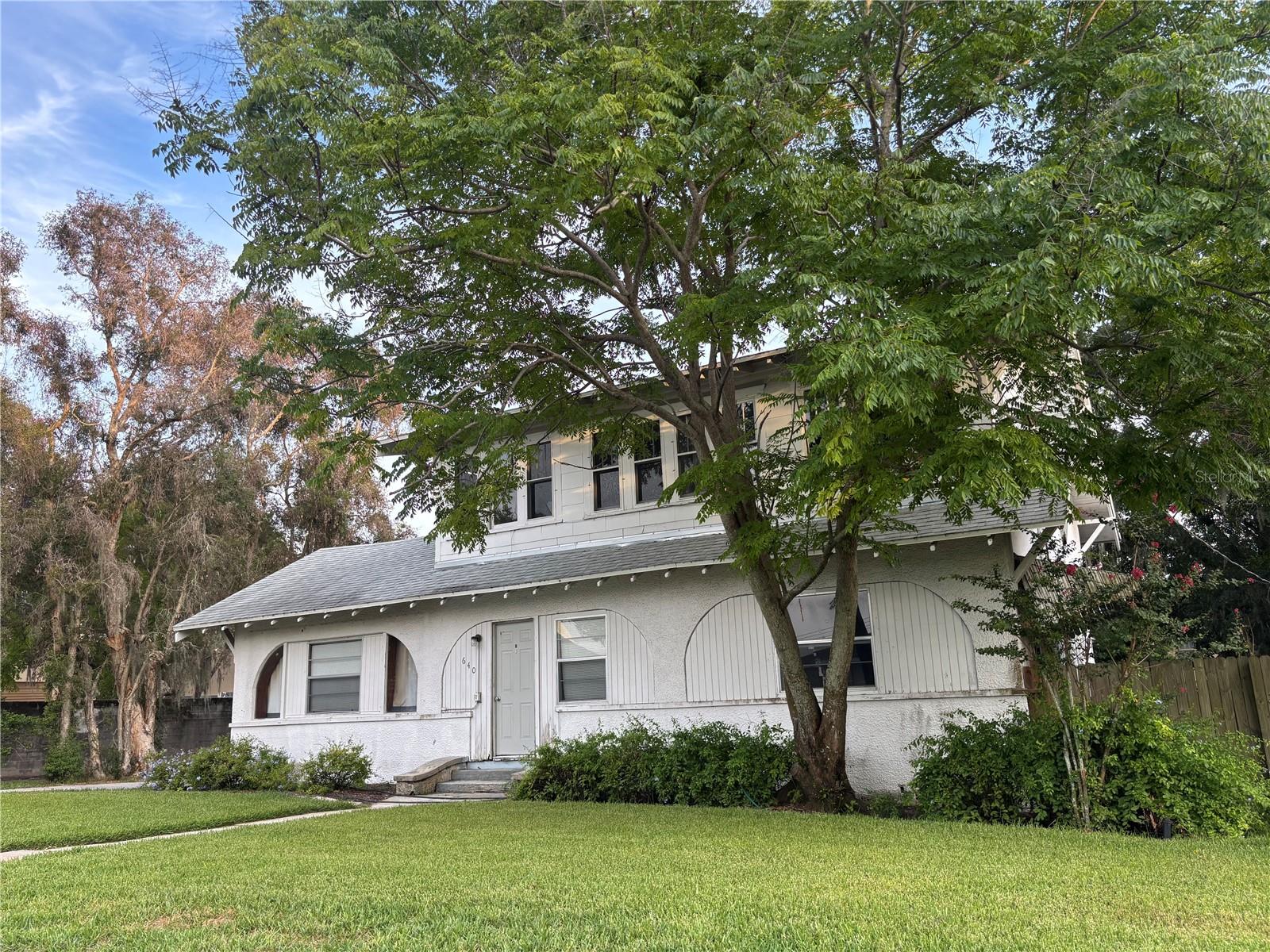 640 AVENUE I NW Property Photo 1
