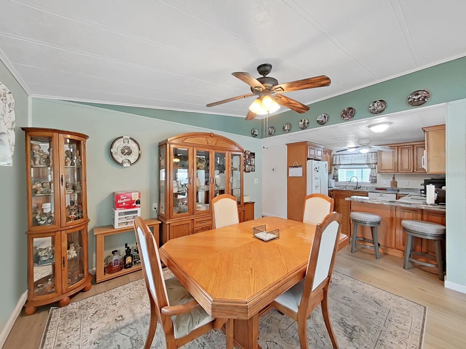 5083 Lodgewood Dr Property Photo 15
