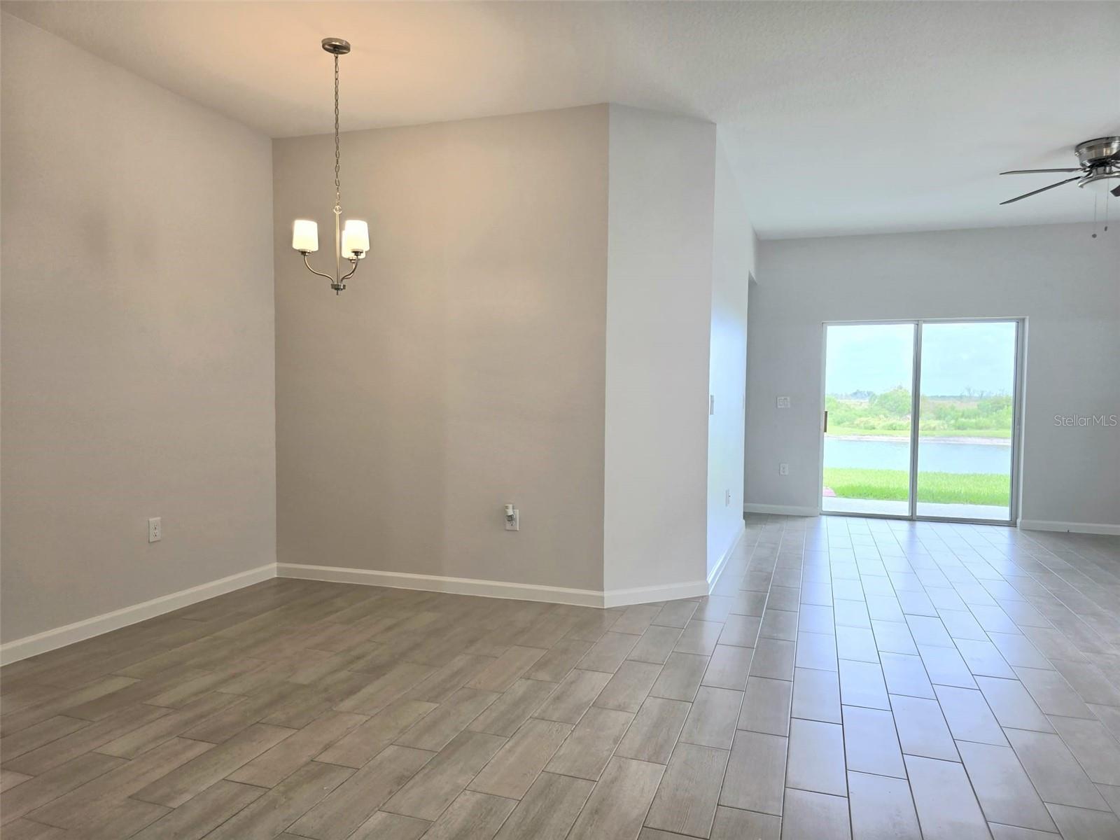 5924 Catamaran Ave Property Photo 8