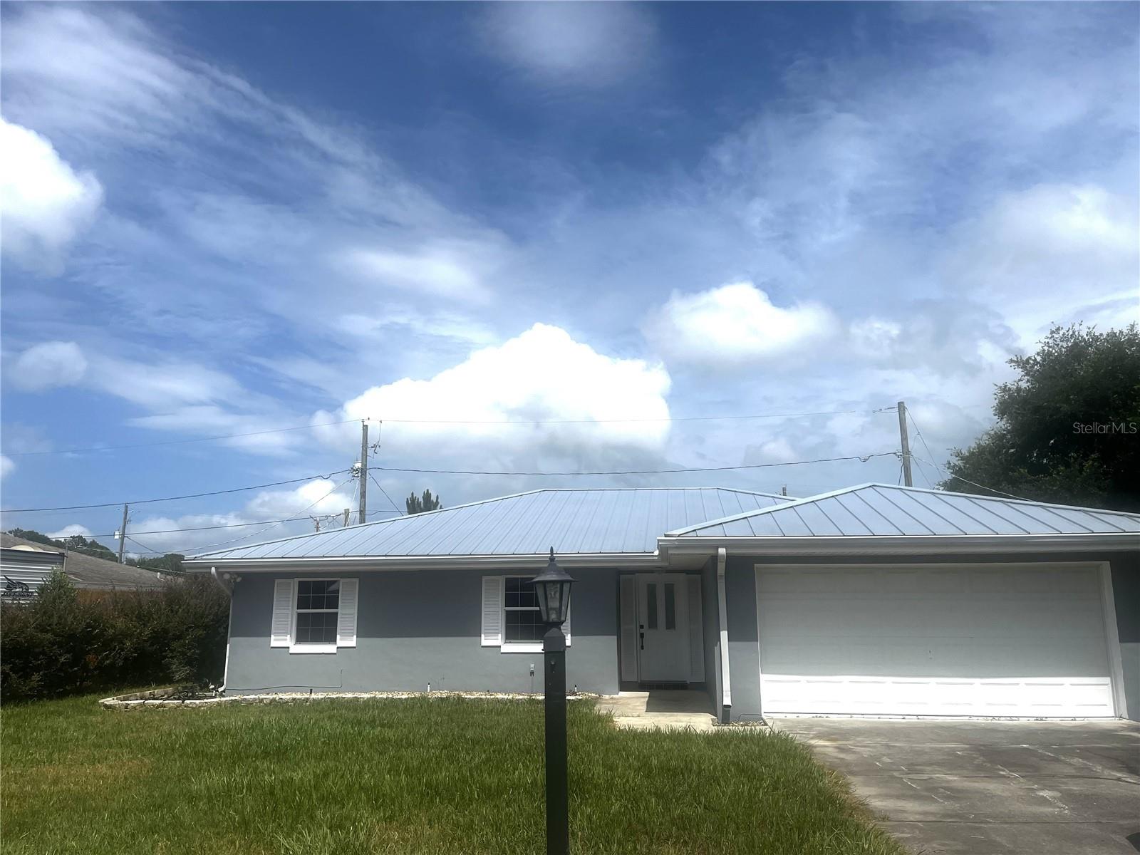 108 Lagoon Rd Property Photo