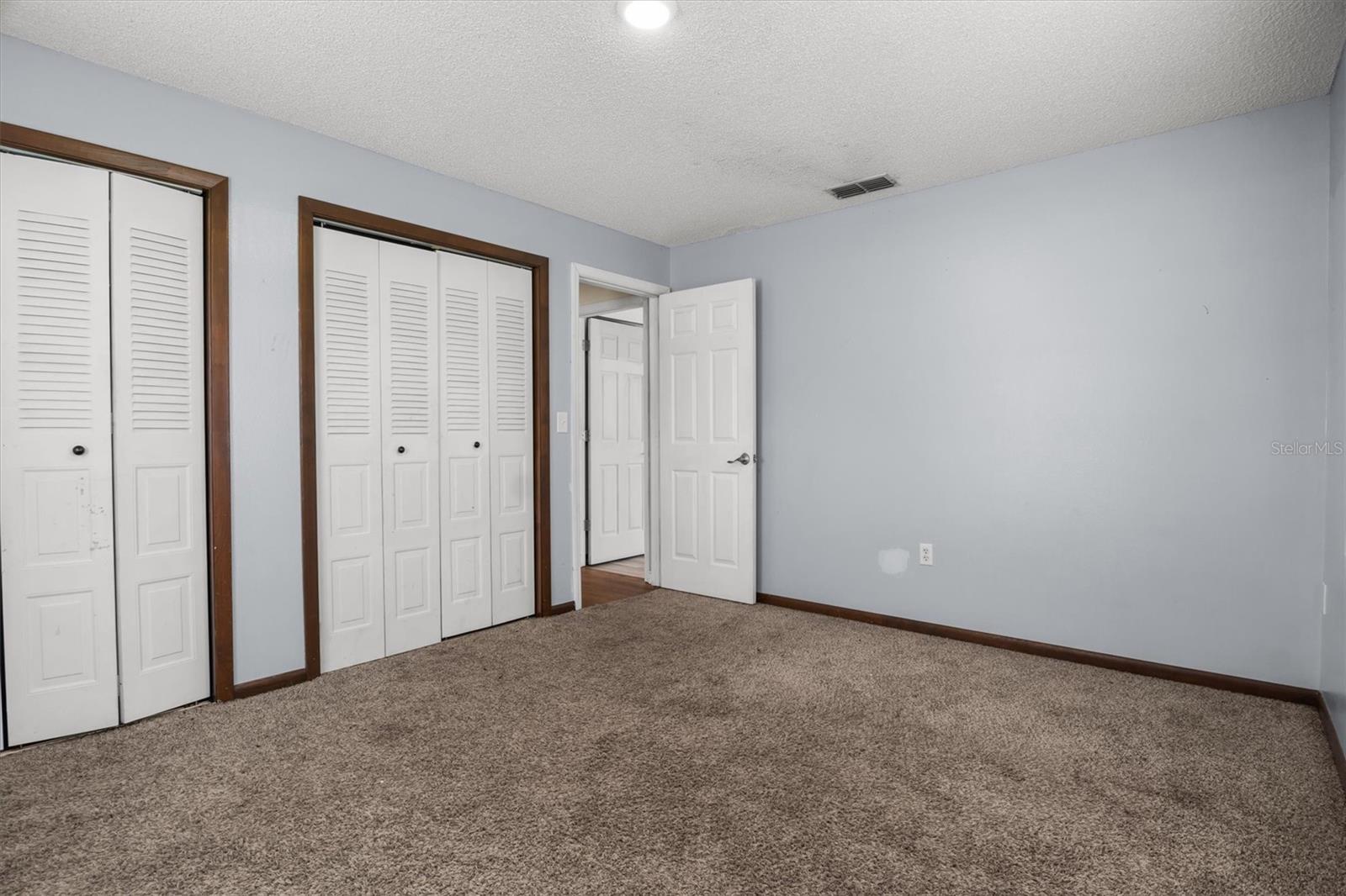9545 State Road 33 N Property Photo 20