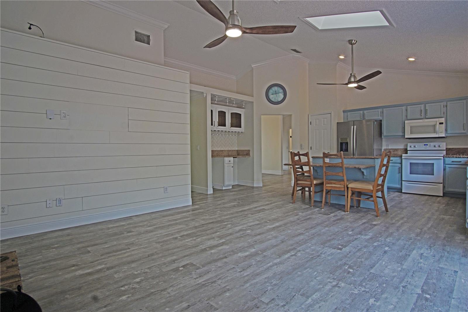 4645 Saddle Creek Pl Property Photo 10
