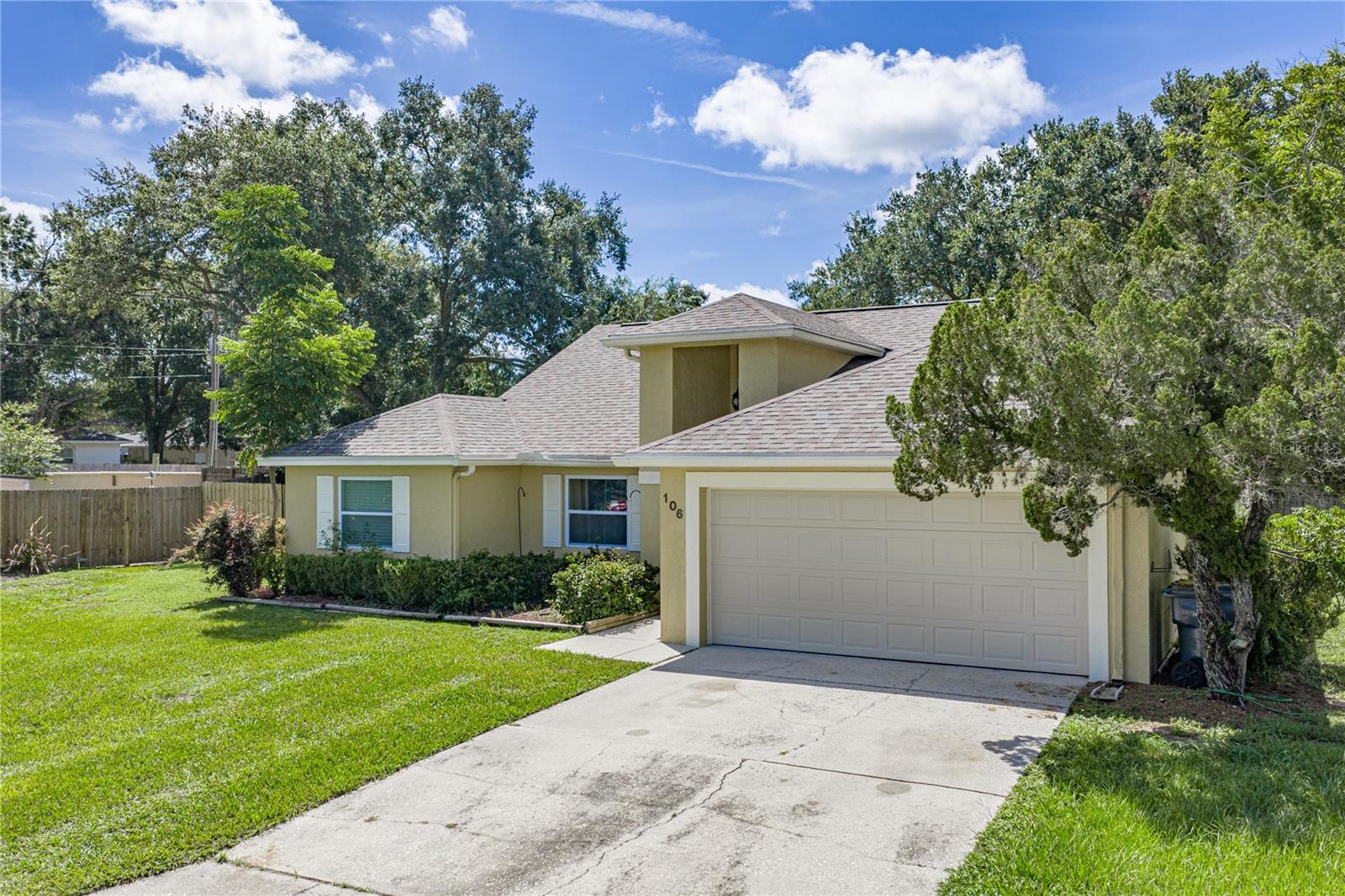106 Saint Kitts Cir Property Photo 4