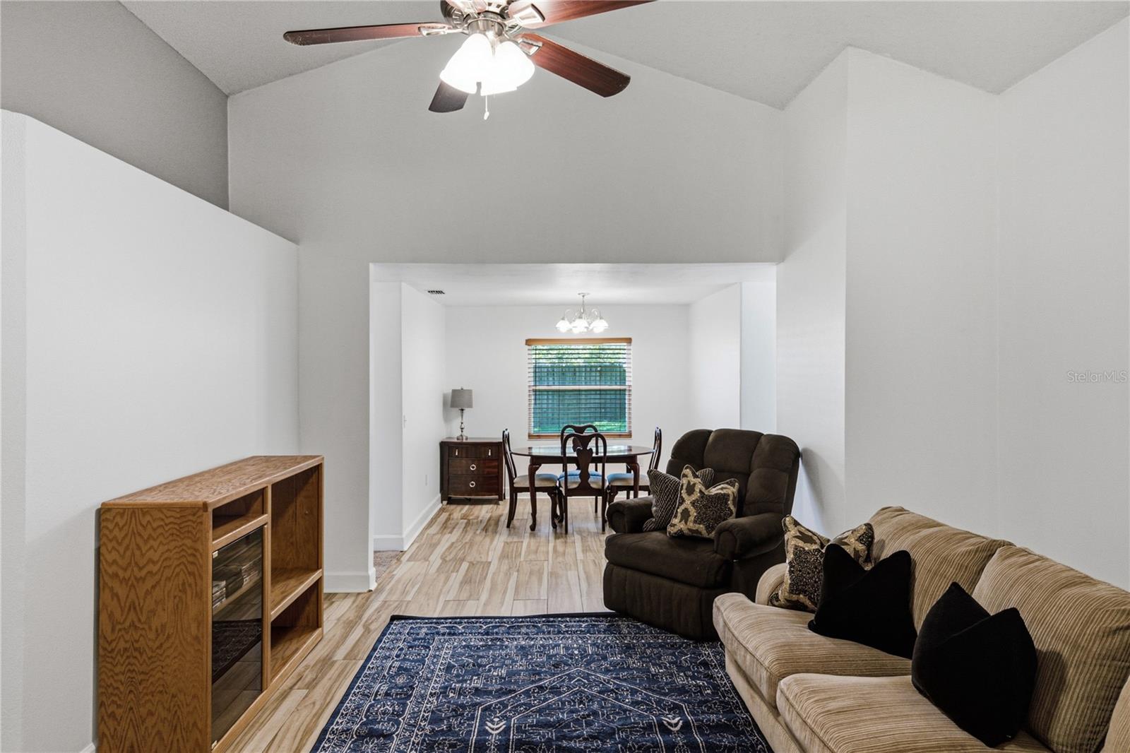 106 Saint Kitts Cir Property Photo 15
