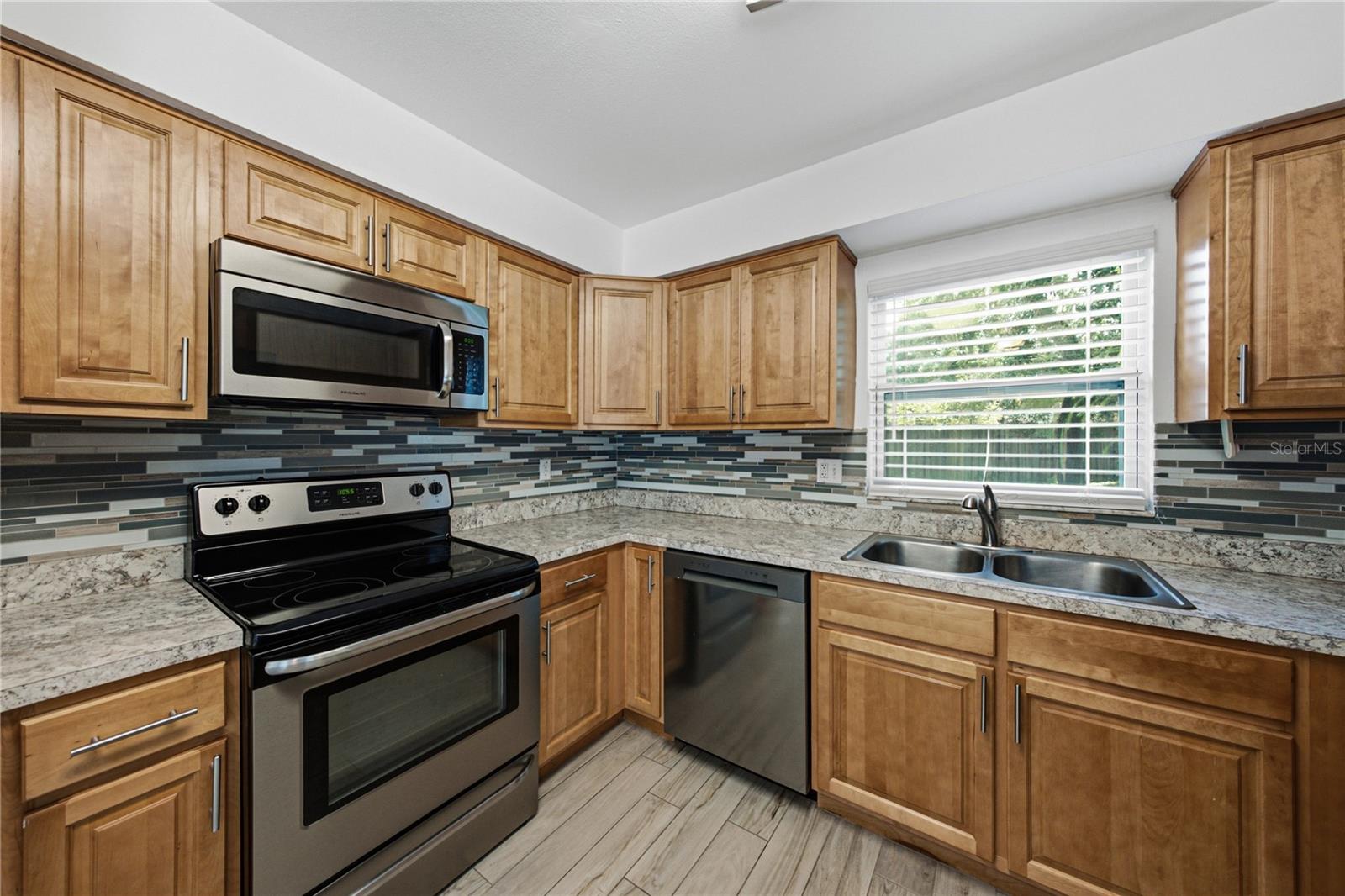106 Saint Kitts Cir Property Photo 21