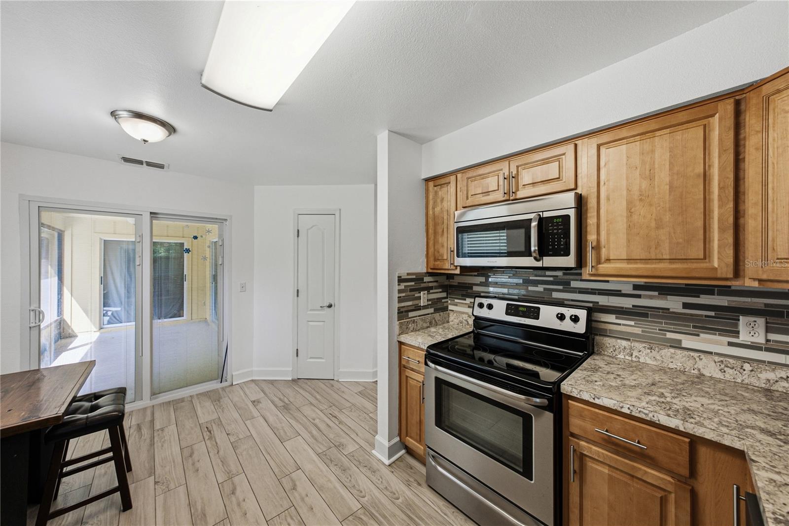 106 Saint Kitts Cir Property Photo 23