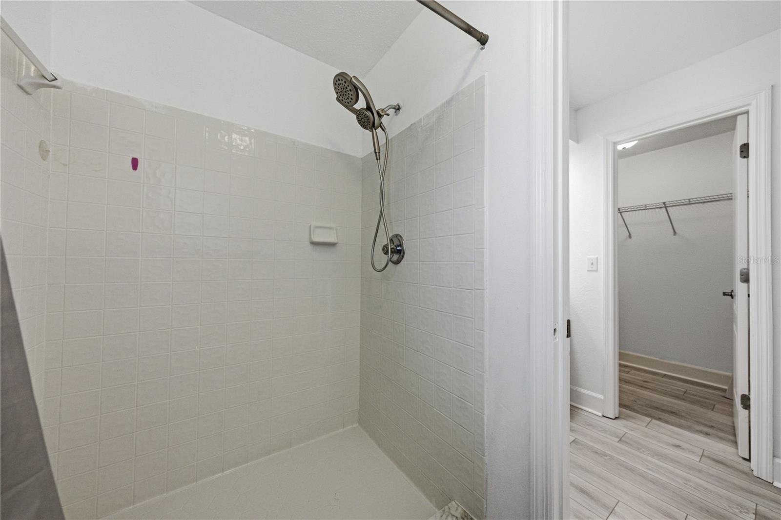 106 Saint Kitts Cir Property Photo 34