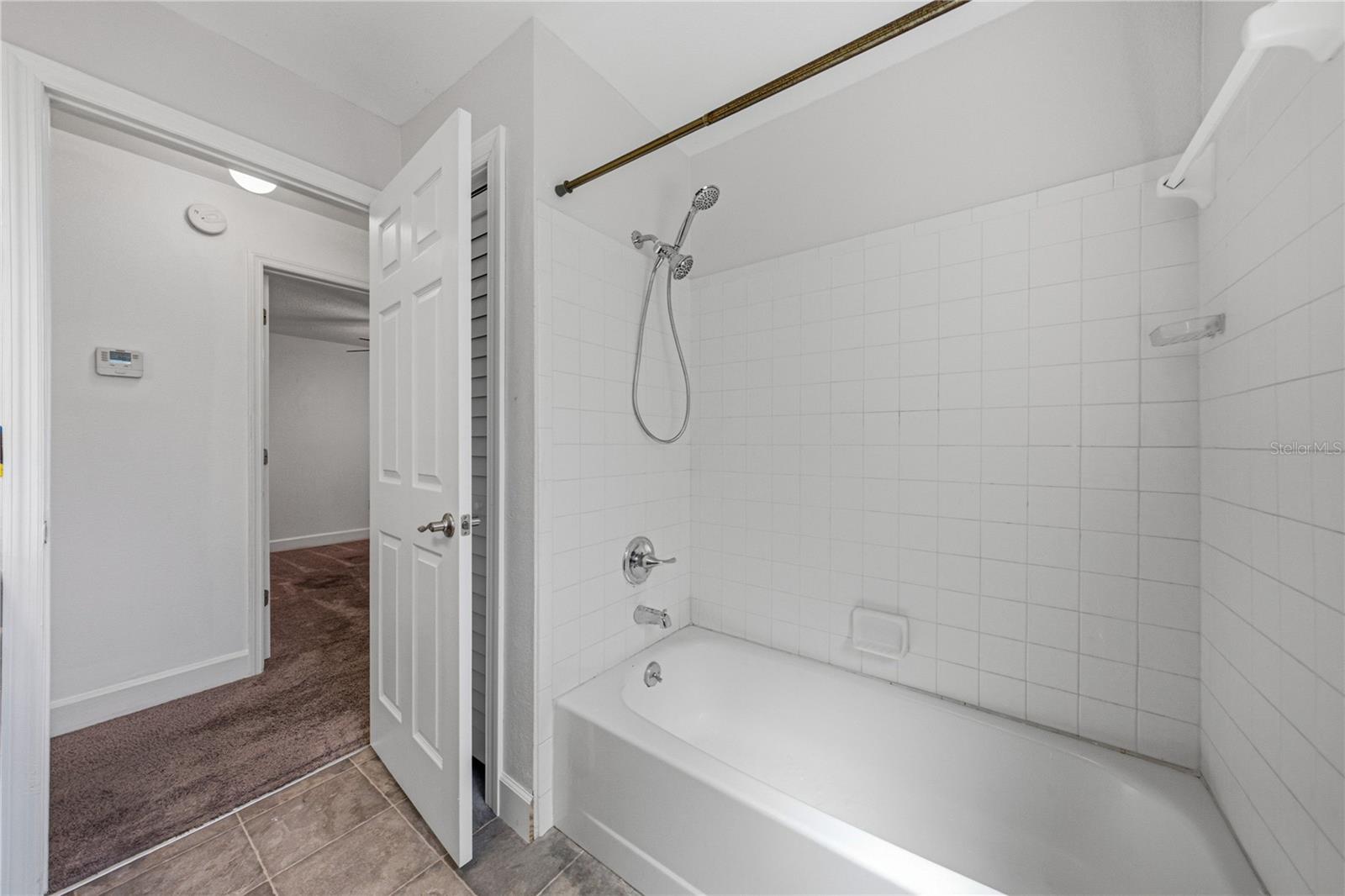 106 Saint Kitts Cir Property Photo 41