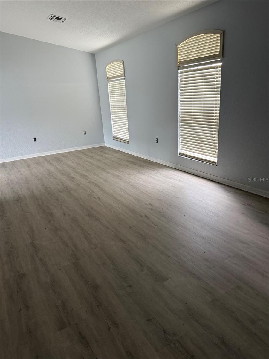 7158 Summit Pl Property Photo 3