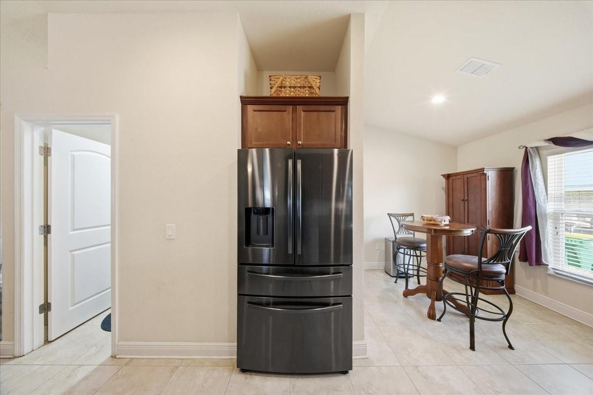 1408 Legatto Loop Property Photo 7