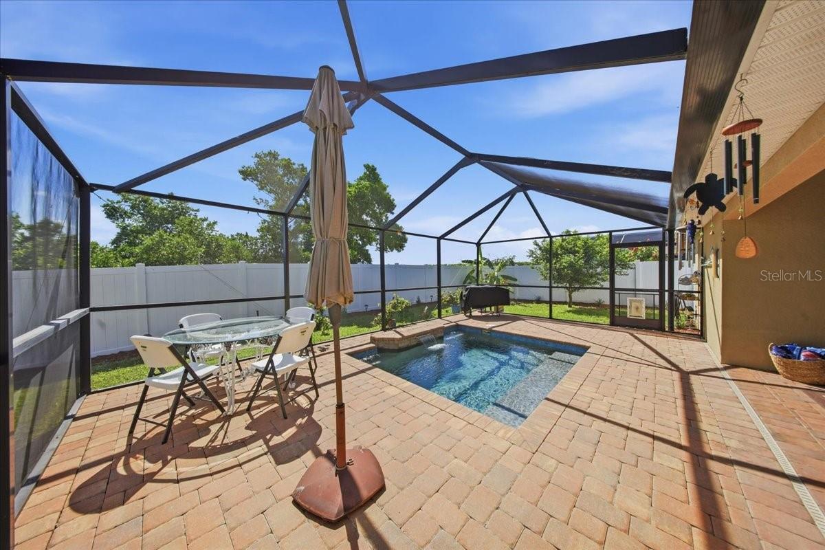 1408 Legatto Loop Property Photo 30