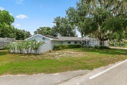 1901 N Lake Eloise Dr Property Photo 2