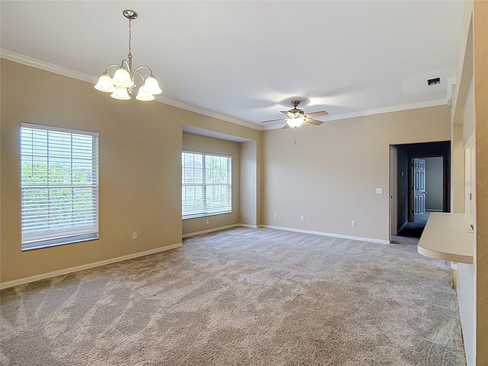 1105 Eagle Pond Dr #1105 Property Photo 4
