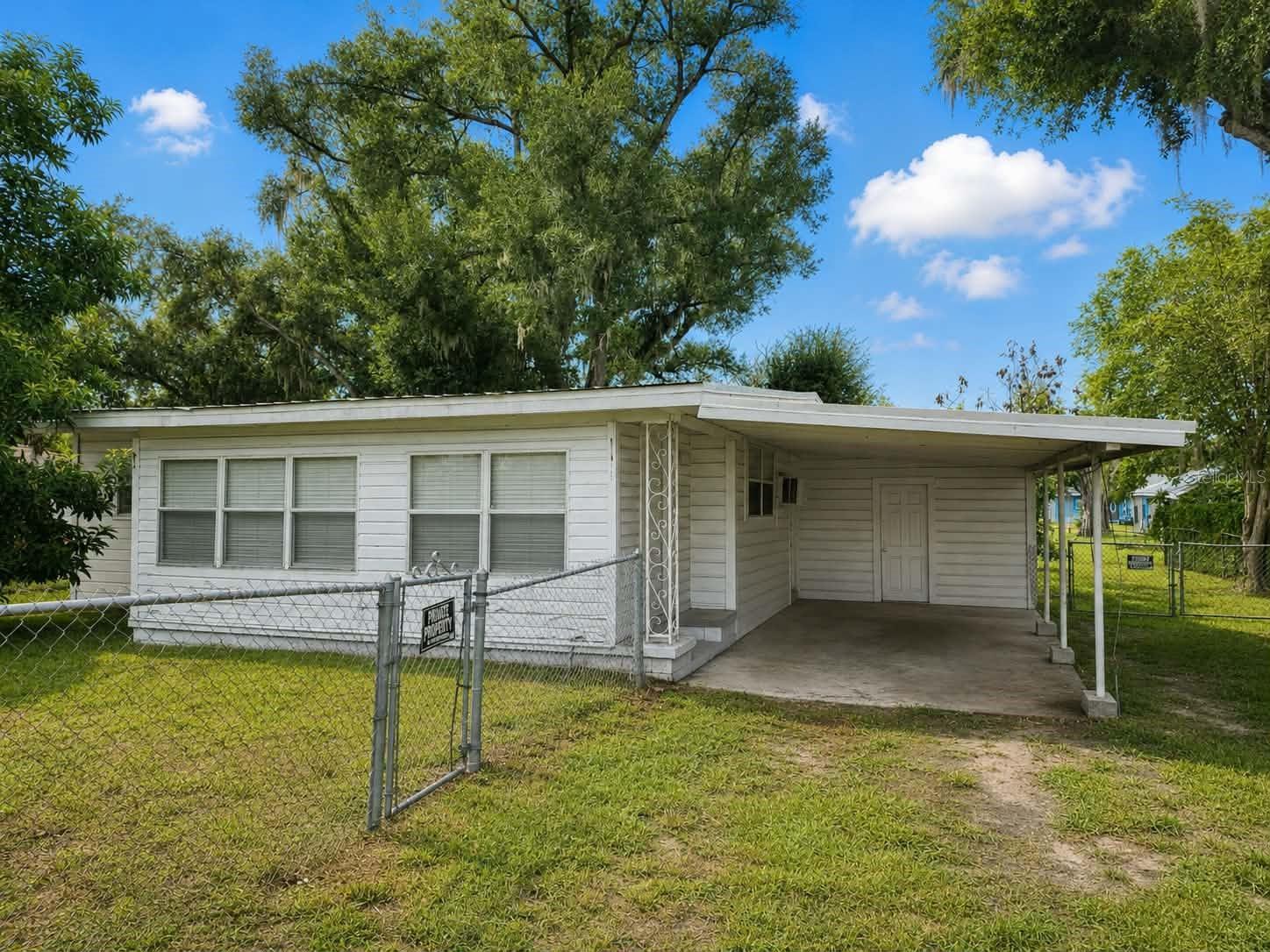 108 9th Eloise St Property Photo 1