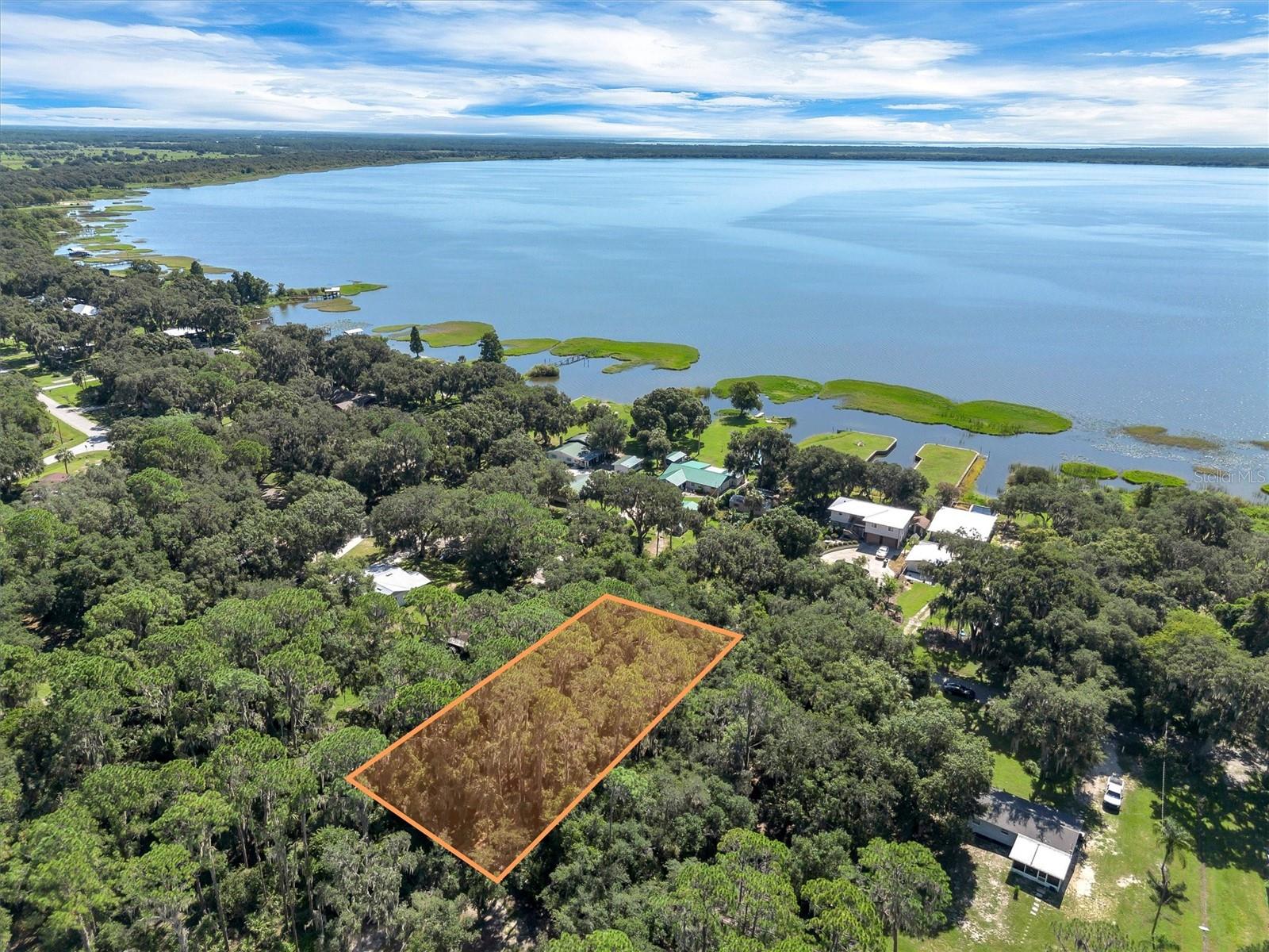 BEACH PARKWAY Property Photo 1