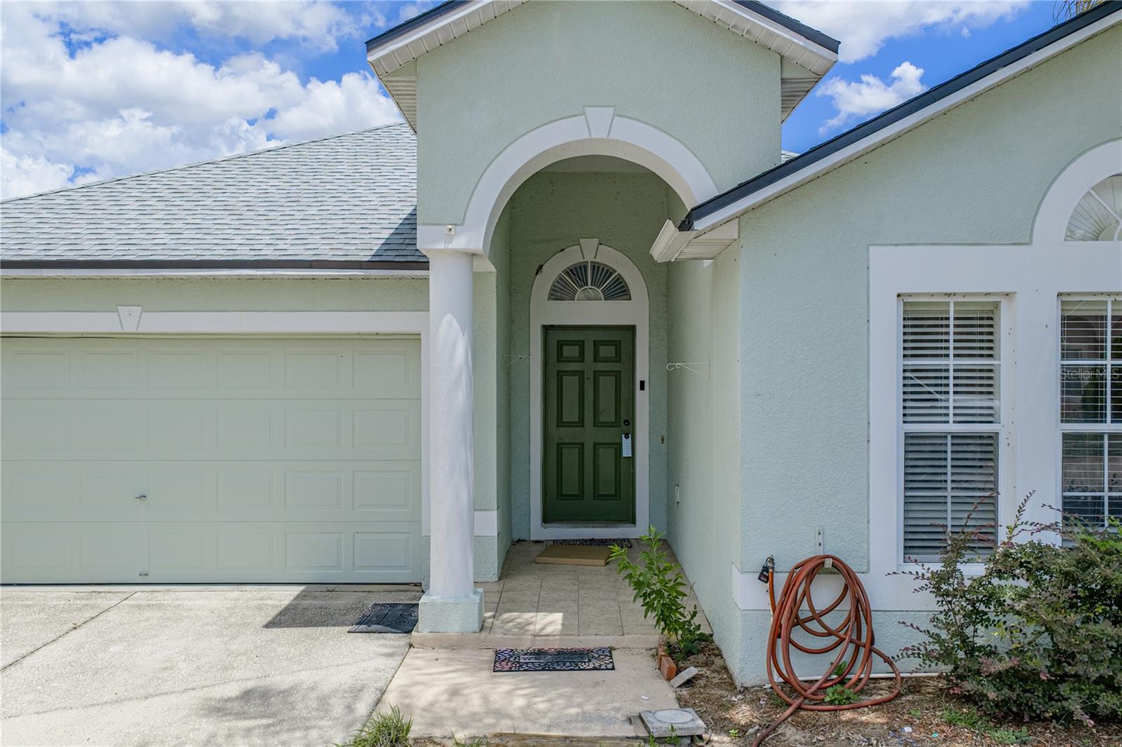 5638 Royal Hills St Property Photo 4