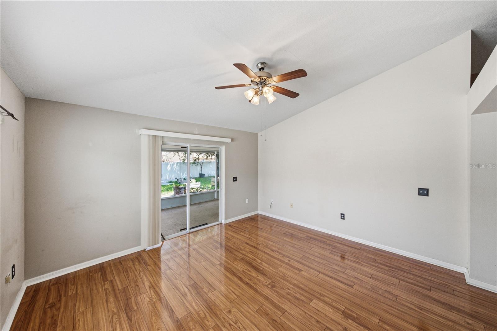 5638 Royal Hills St Property Photo 15