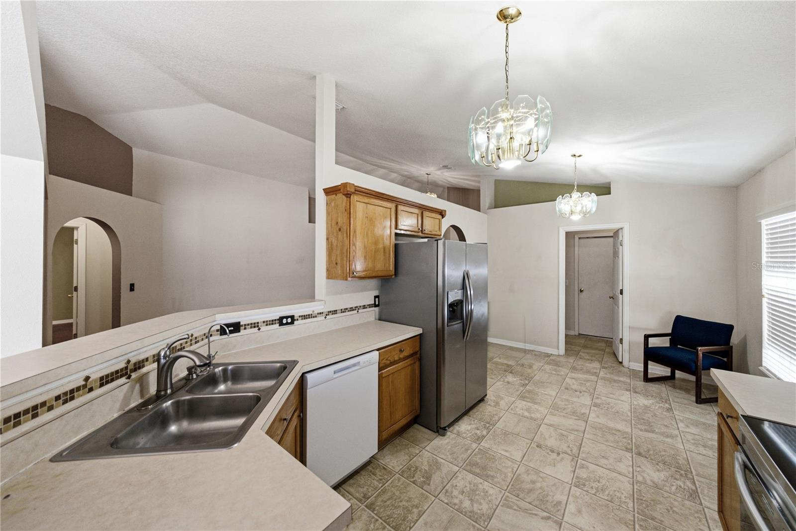 5638 Royal Hills St Property Photo 20