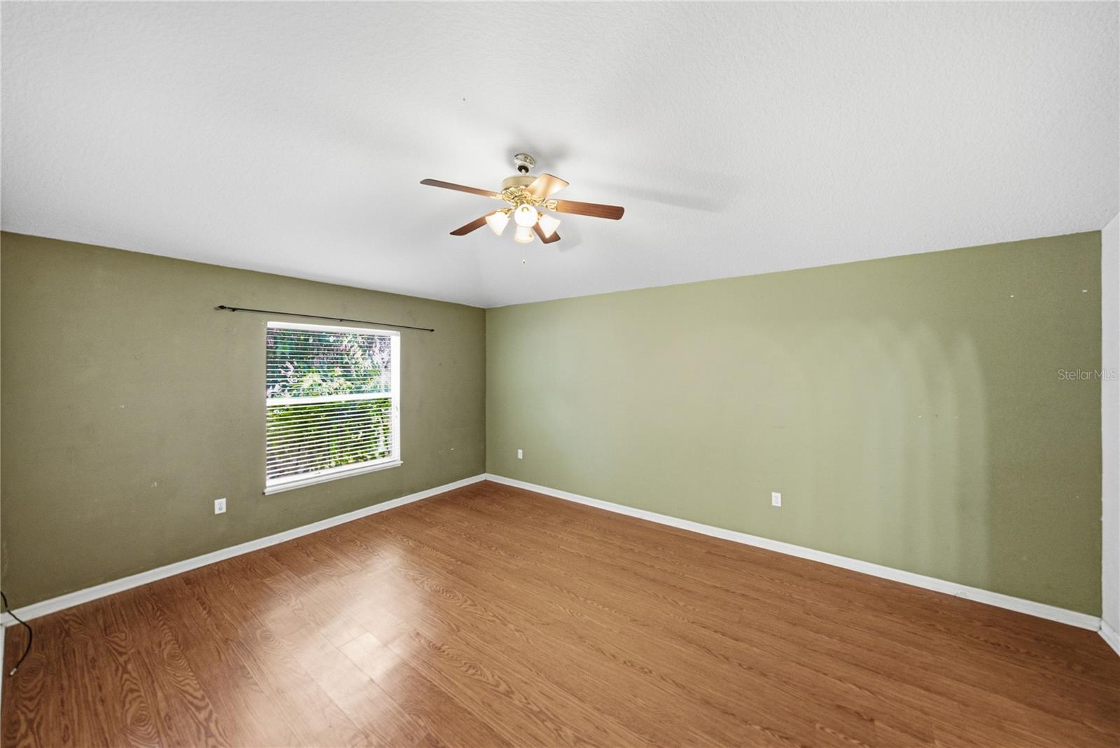 5638 Royal Hills St Property Photo 23