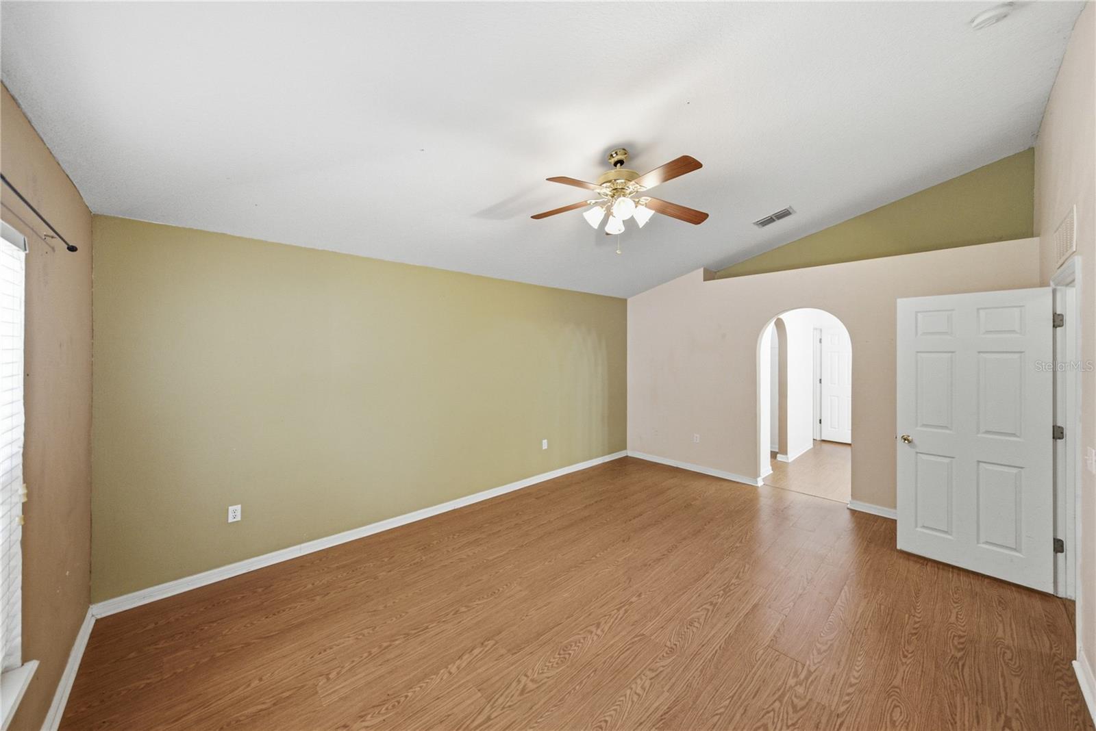 5638 Royal Hills St Property Photo 26