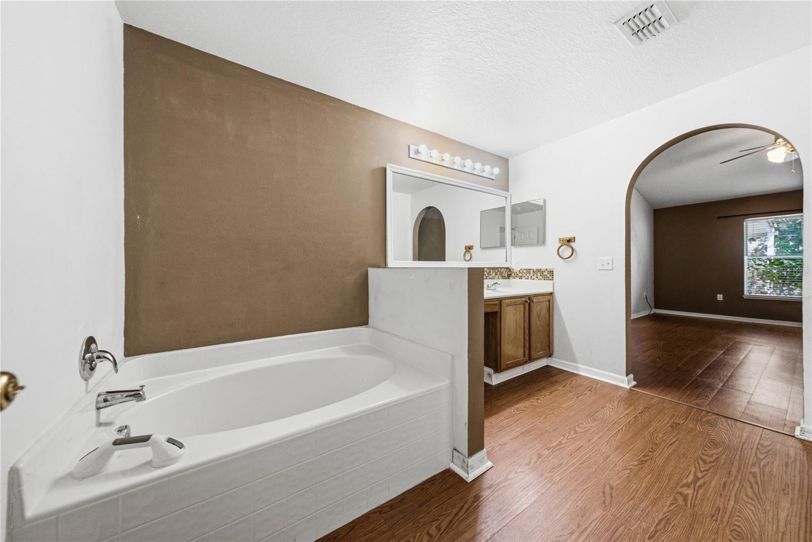 5638 Royal Hills St Property Photo 31