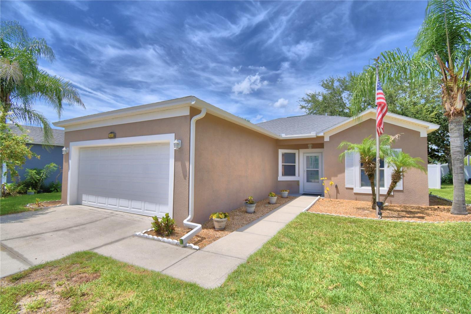 5621 Forest Ridge Dr Property Photo 2