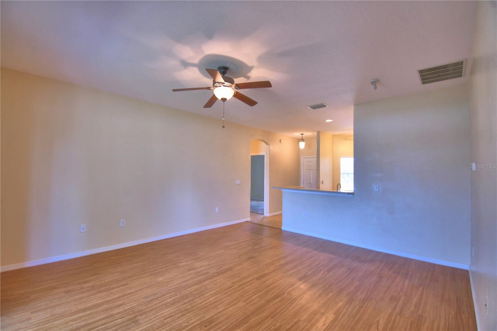 5621 Forest Ridge Dr Property Photo 10