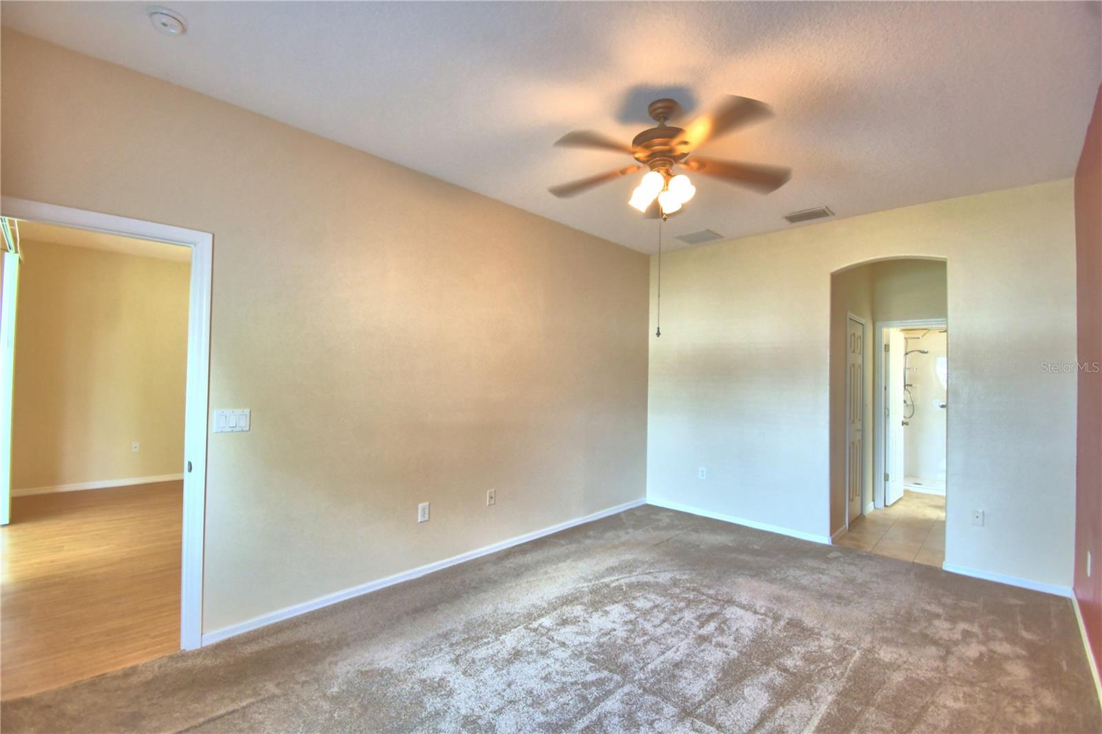 5621 Forest Ridge Dr Property Photo 18