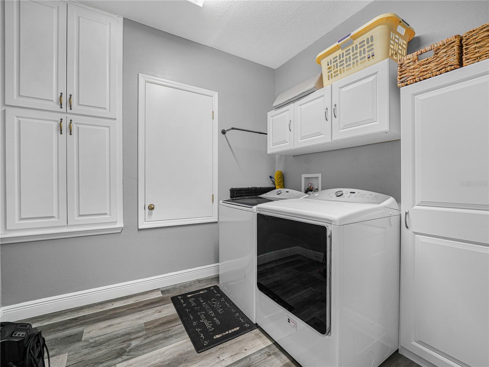 112 Pecorri Ct Property Photo 35