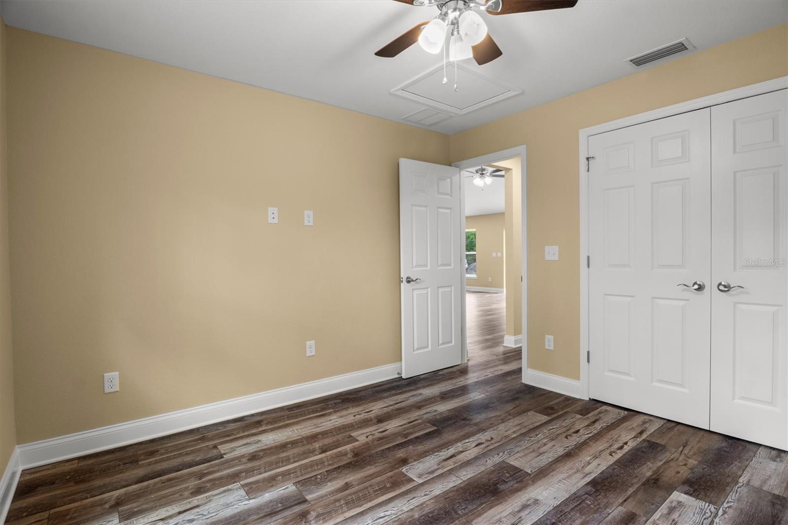 6929 Wilbar Ln Property Photo 21