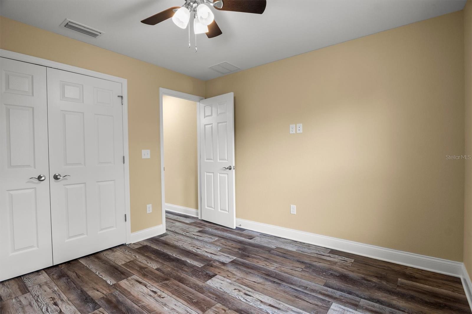 6929 Wilbar Ln Property Photo 26