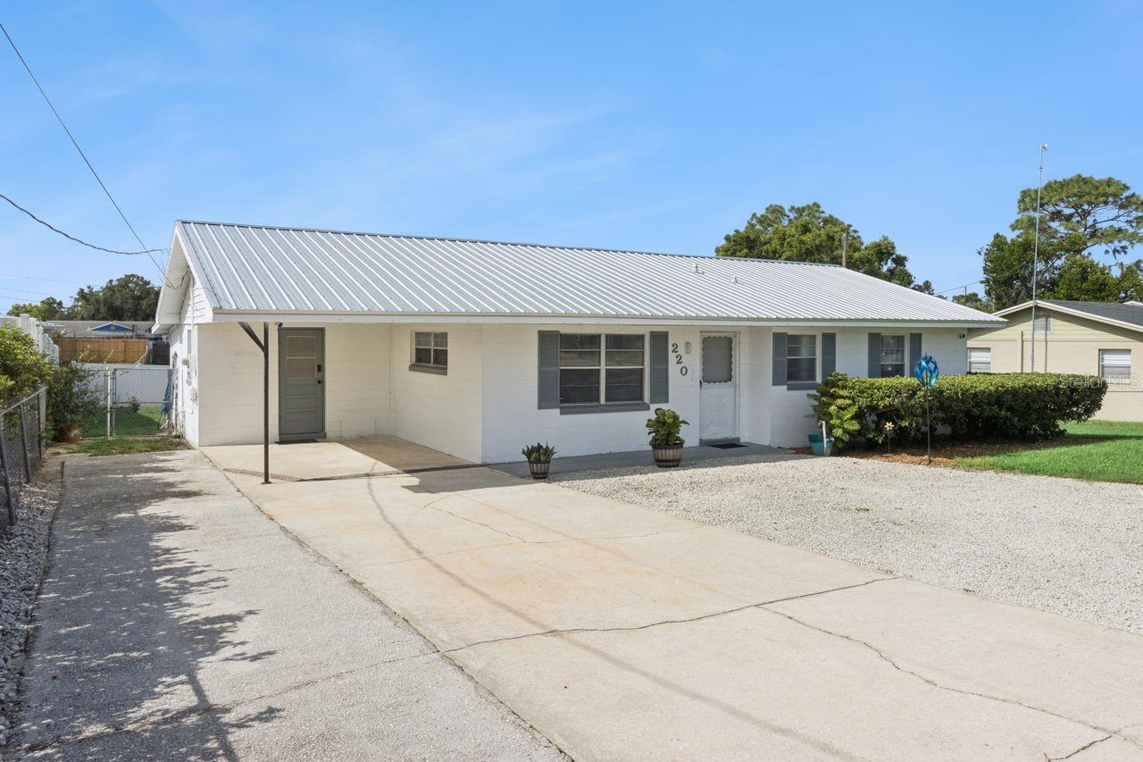 220 Aldo Dr Property Photo 2
