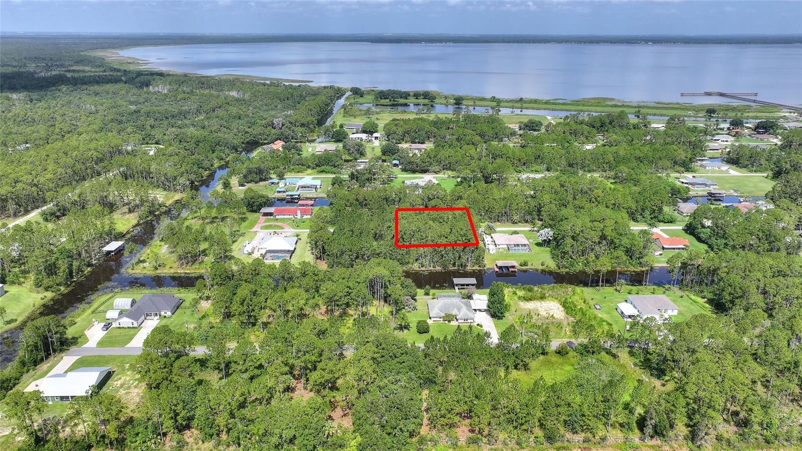 28 Amaryllis Dr Property Photo 10