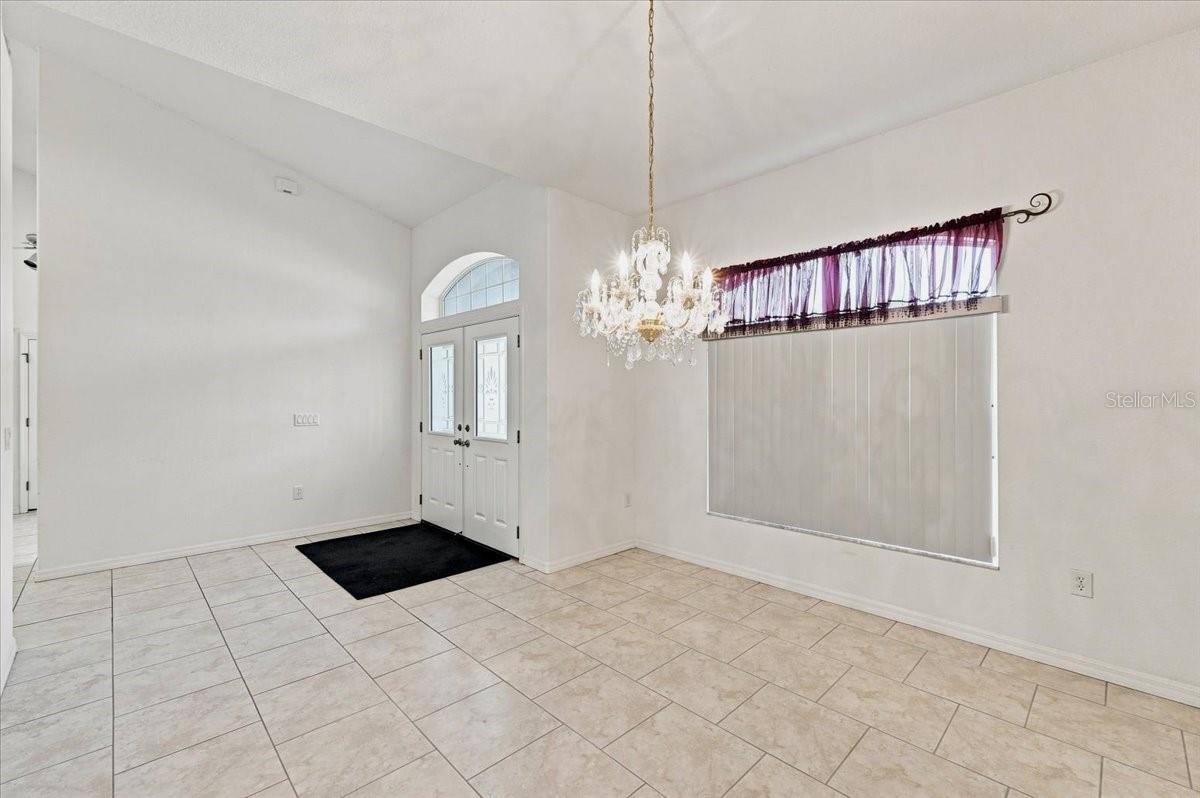 1505 Lake Thomas Loop Property Photo 7