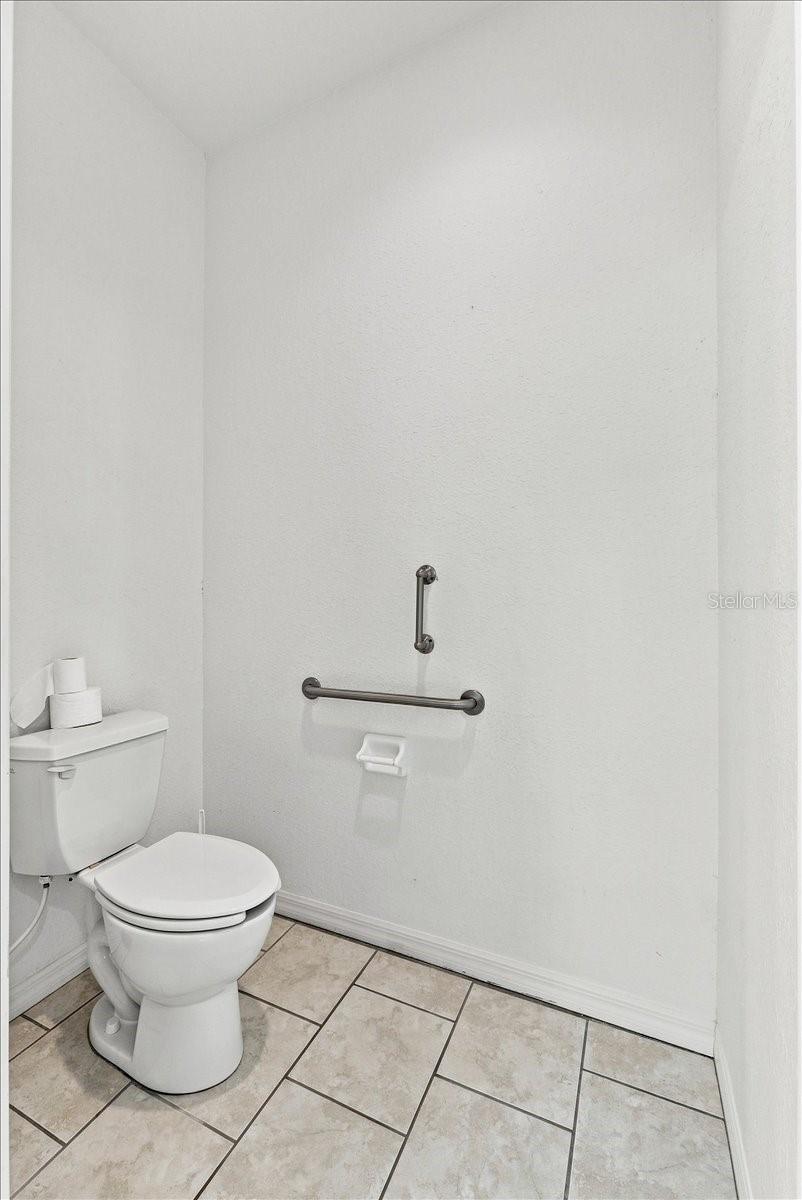1505 Lake Thomas Loop Property Photo 28