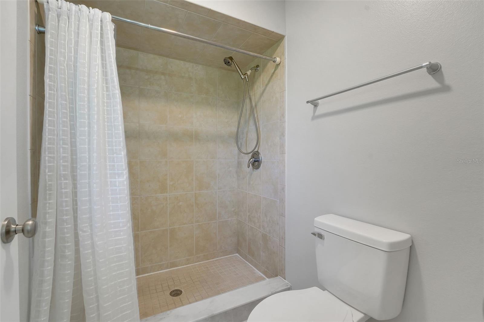 300 Greenfield Rd Property Photo 27
